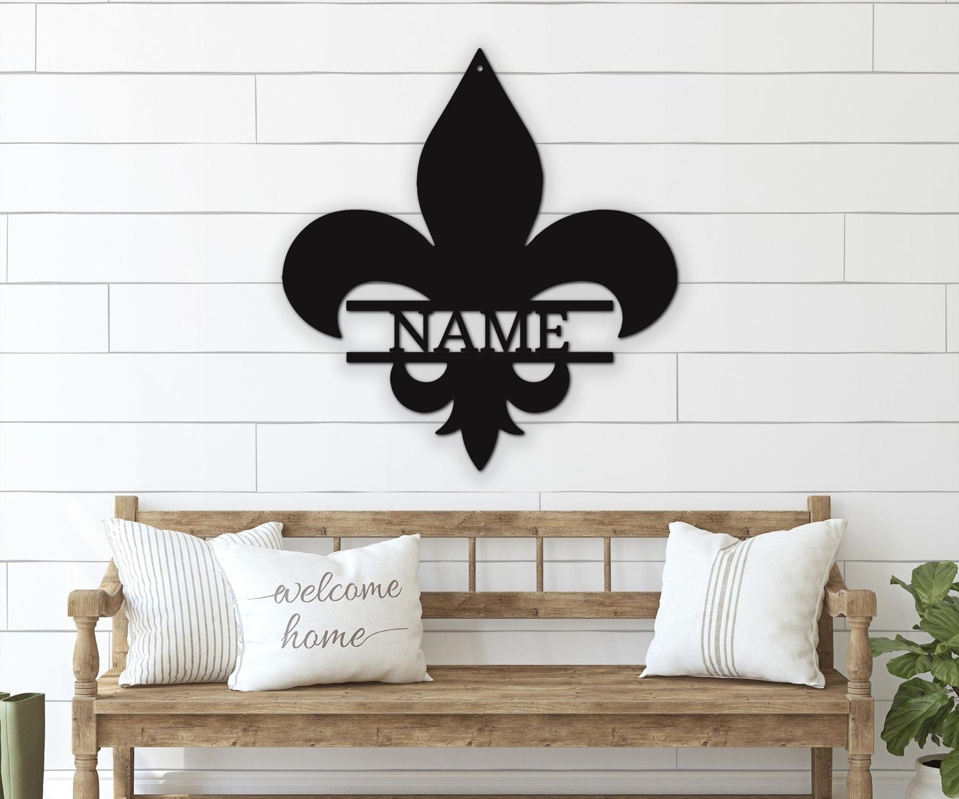 Fleur De Lis Wall Decor - Custom Metal Door Hanger for Personalized Home Decor - Stylinsoul